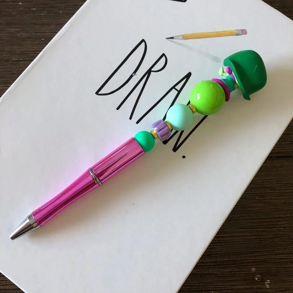 Disney Doorables: Inside Out: Disgust handmade beaded pen
